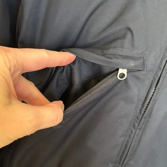 EUC The North Face Black Ski Jacket with Hood and Water-Resistant Shell XL - Picture 12 of 15